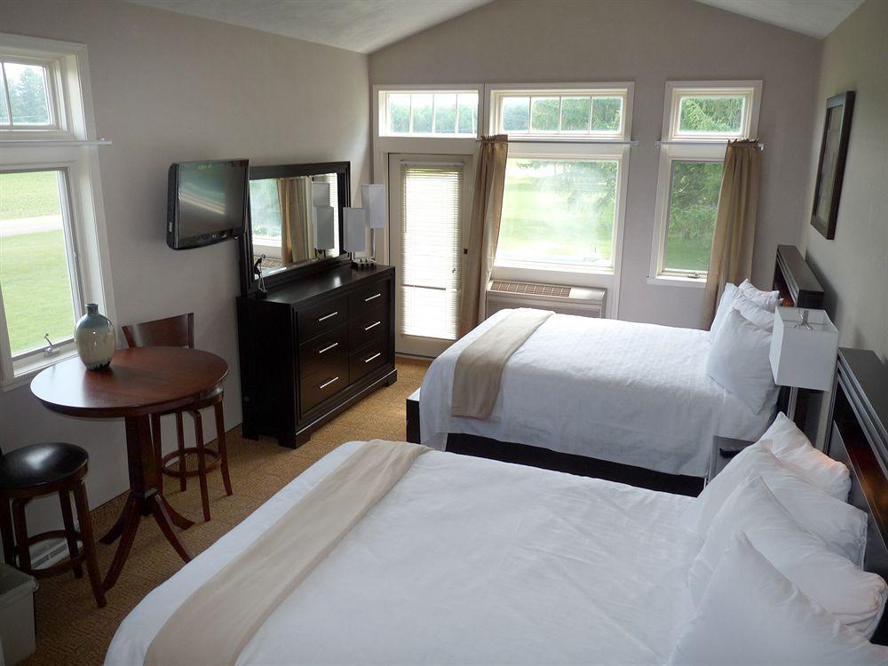 Fairway Suites At The Peak French Creek Екстер'єр фото